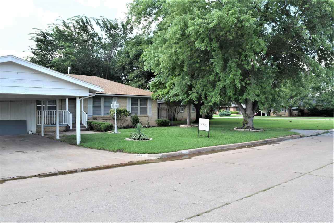 2505 Atlanta Ave - Photo 1