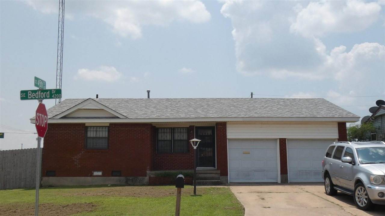 4229 Bedford Dr - Photo 1