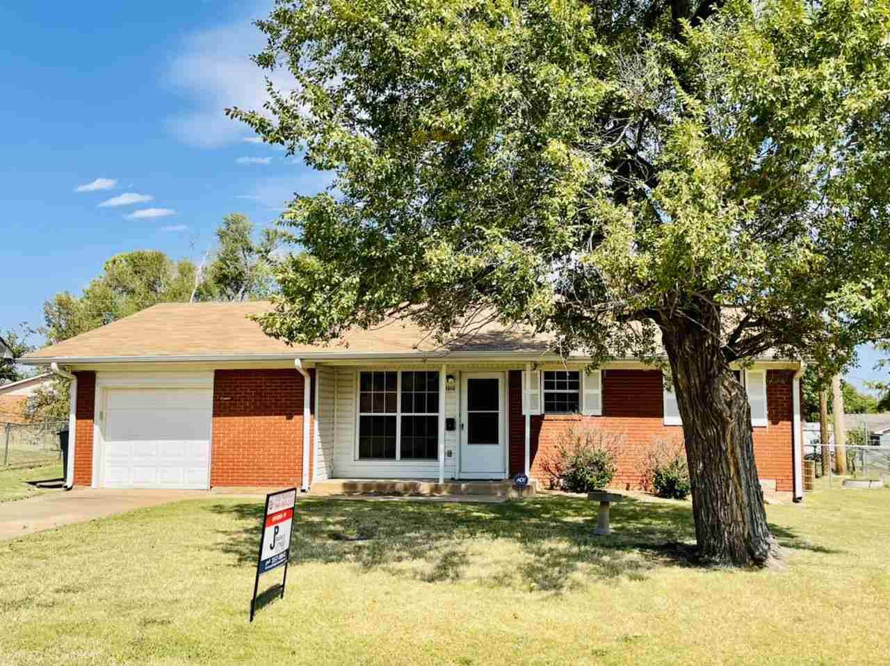 4505 Denver Ave - Photo 1
