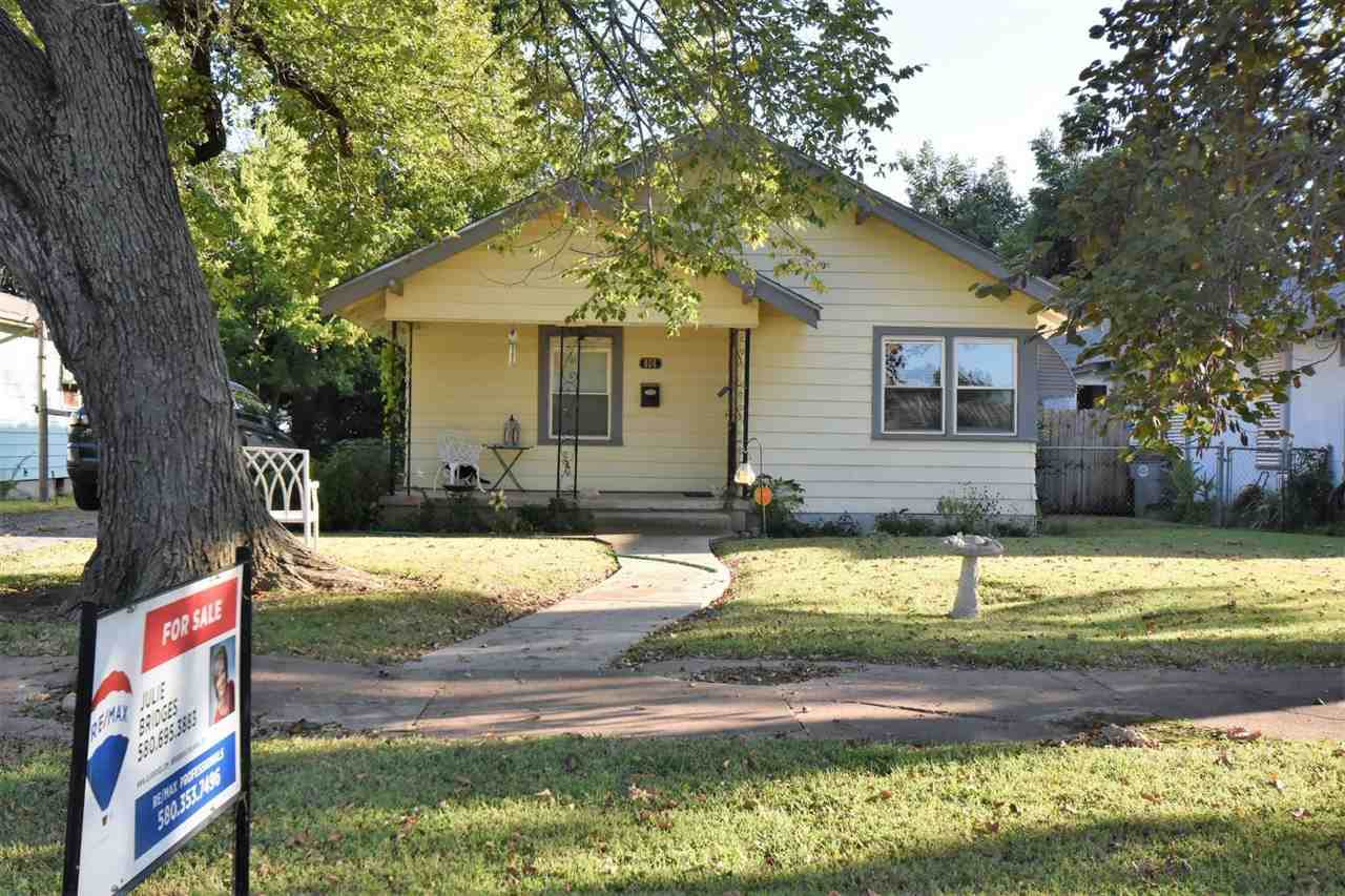 808 Columbia Ave - Photo 1