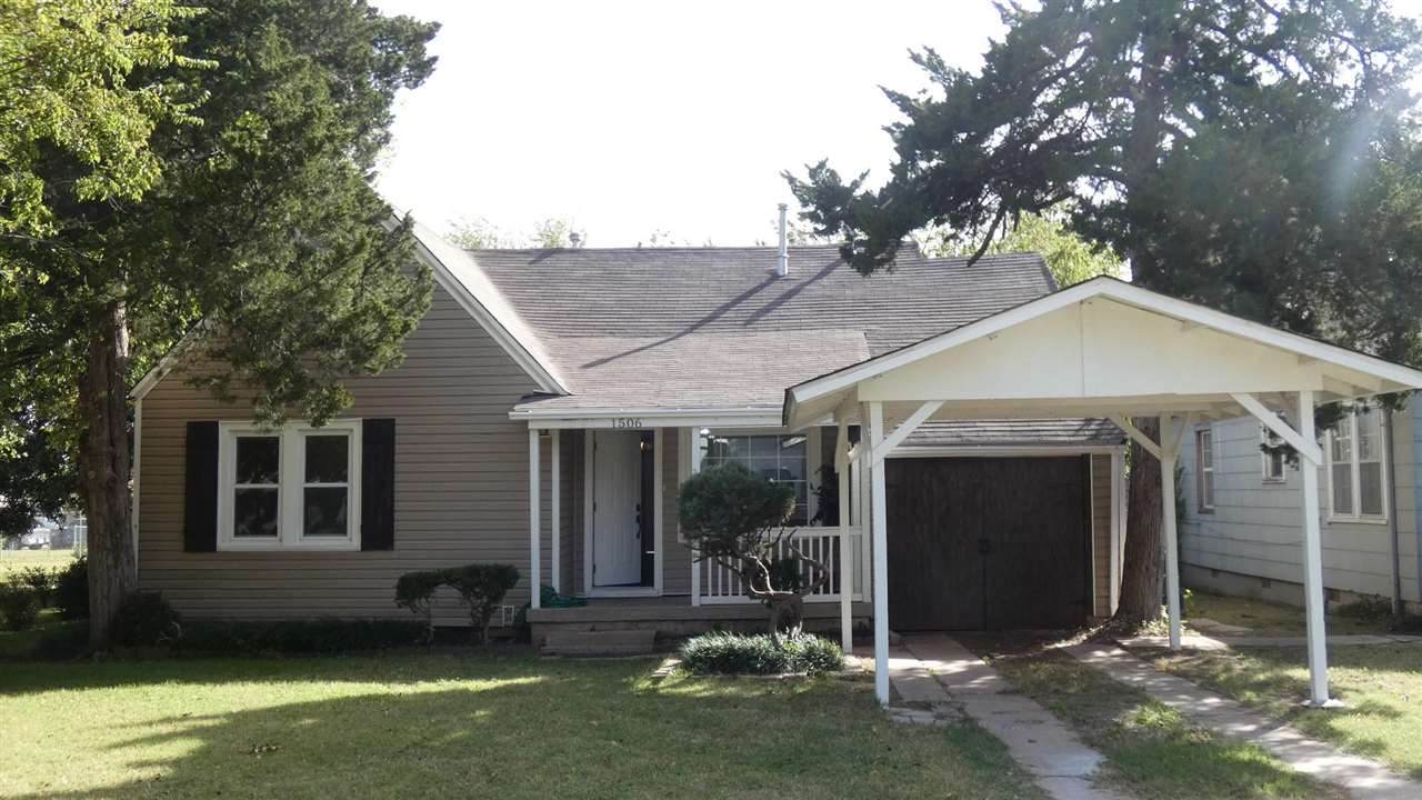 1506 Dearborn Ave - Photo 1