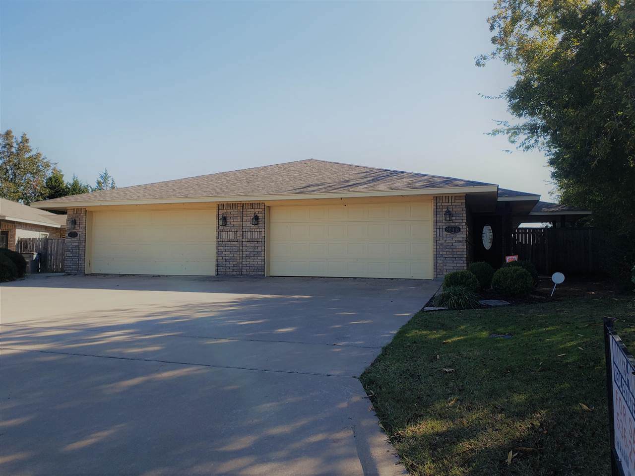 804 #B Hilltop Dr - Photo 1