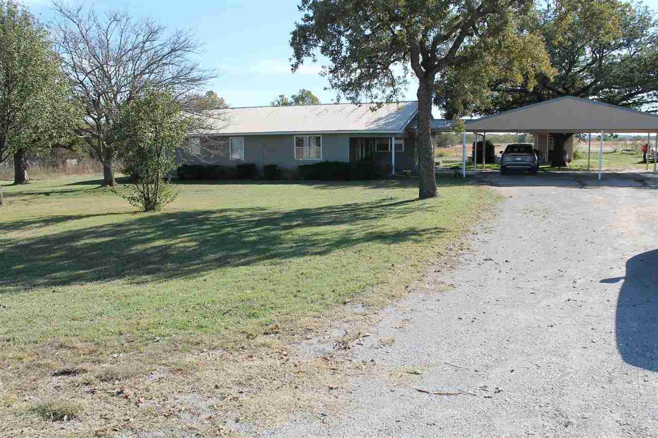 303599 Old Hwy 7 - Photo 1