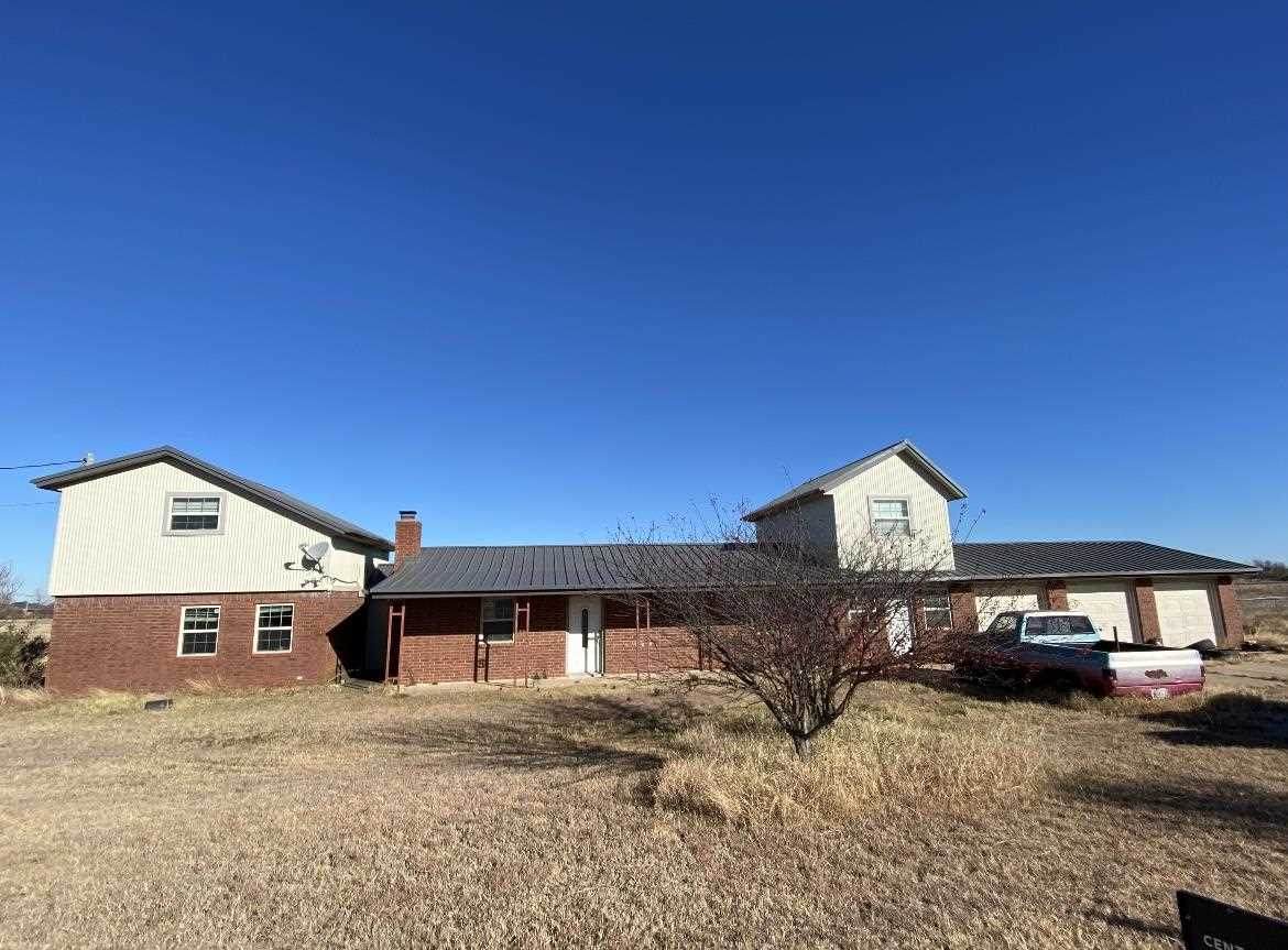118 Harned Rd - Photo 1