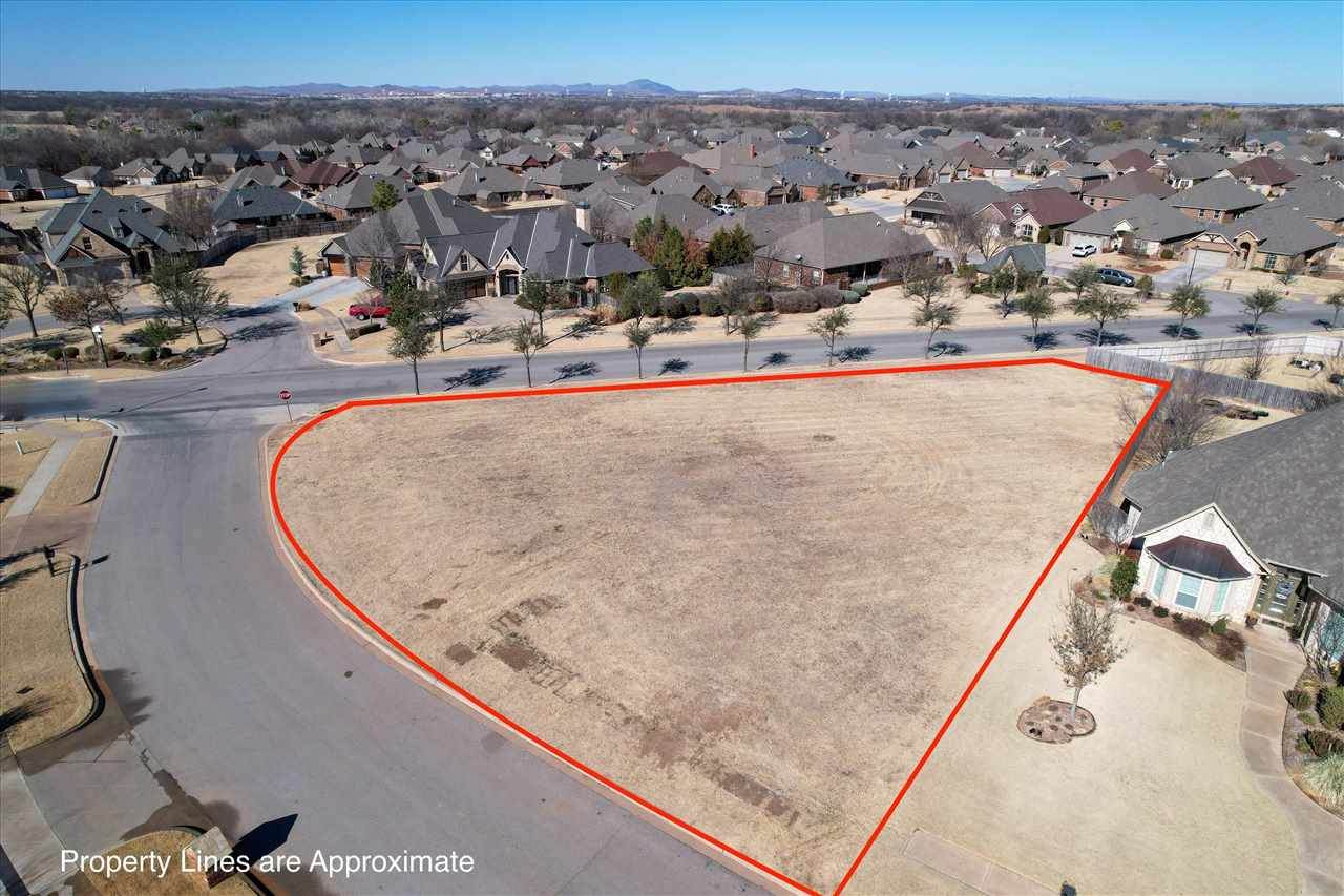 3702 Eastlake Dr - Photo 1