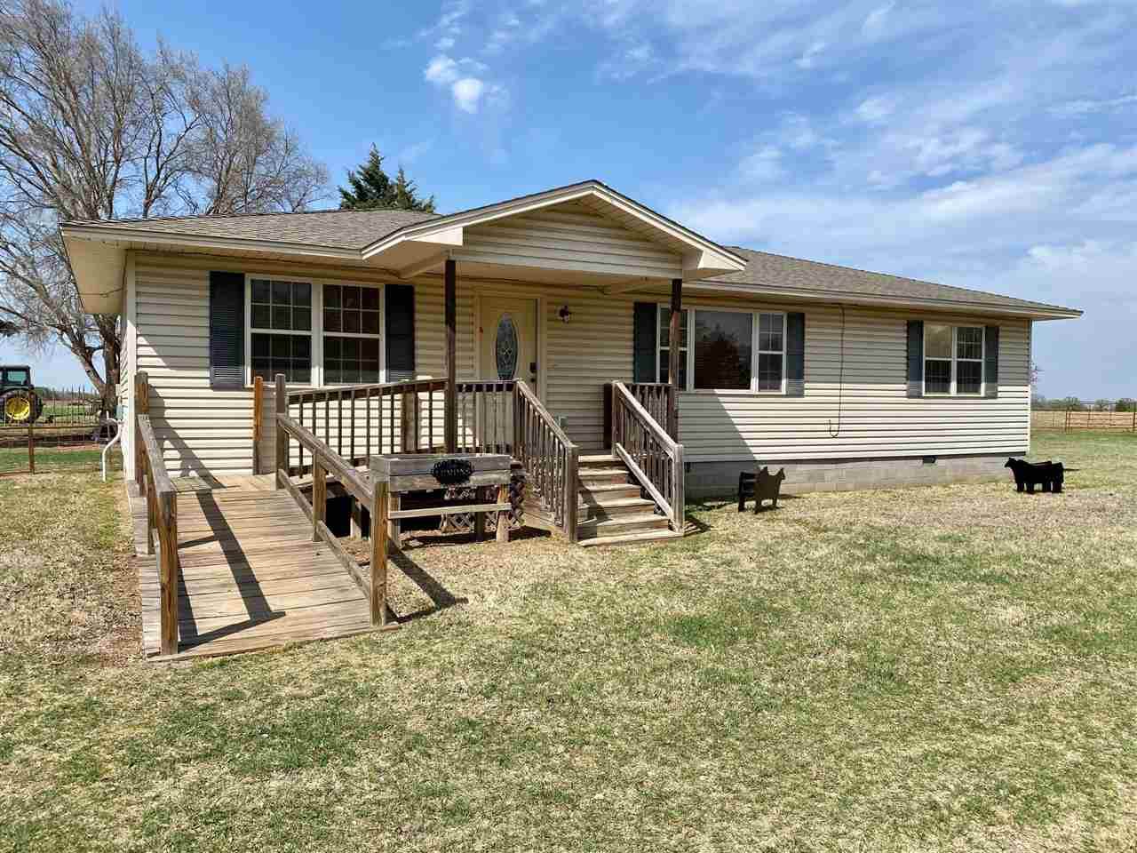 273500 1850 Rd - Photo 1