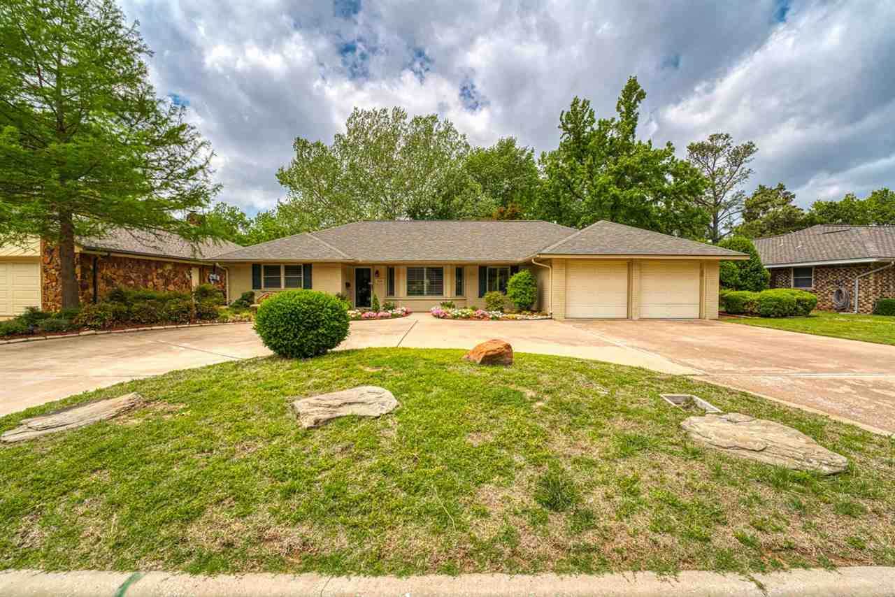 709 Heinzwood Cir - Photo 1
