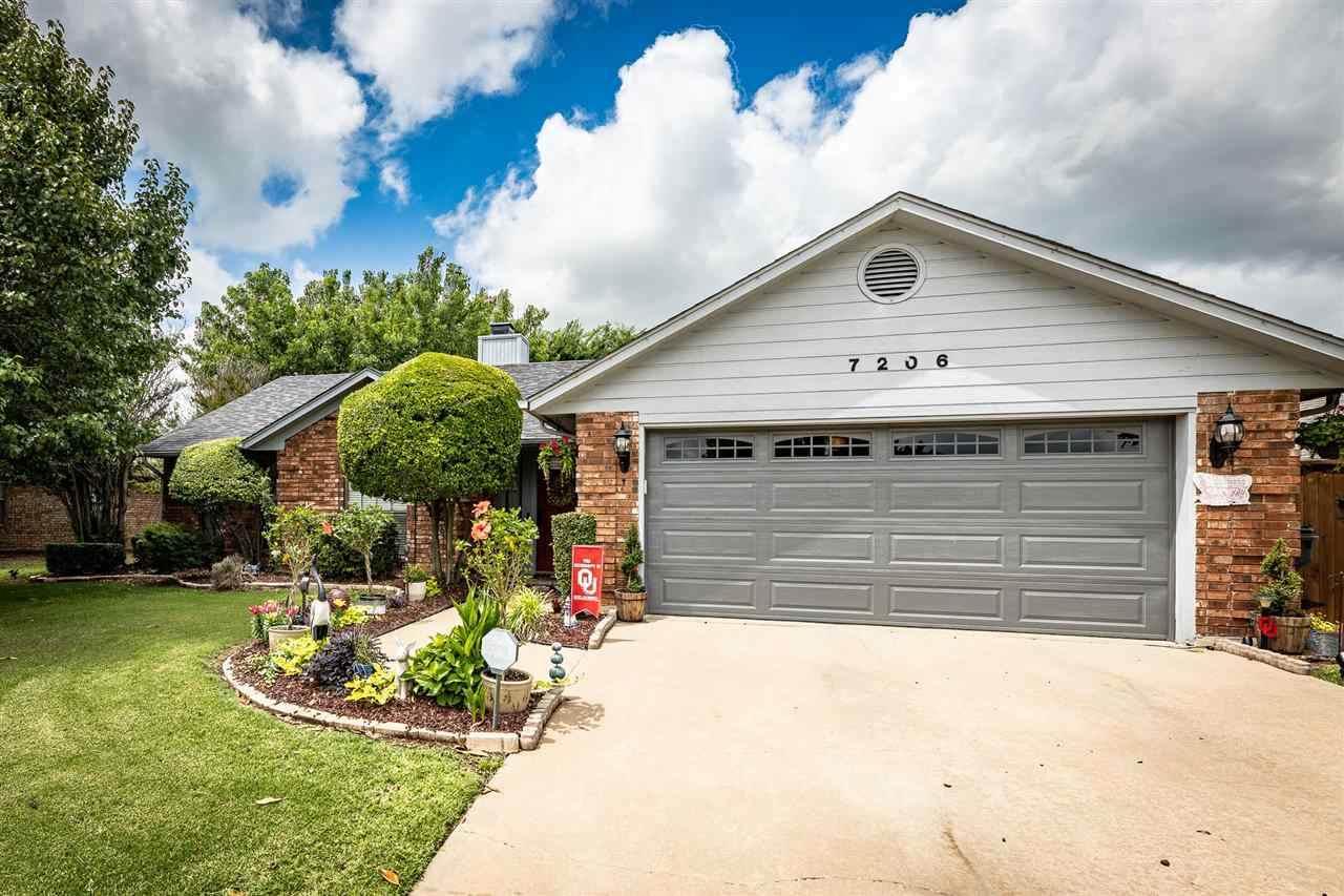 7206 Dogwood Ln - Photo 1