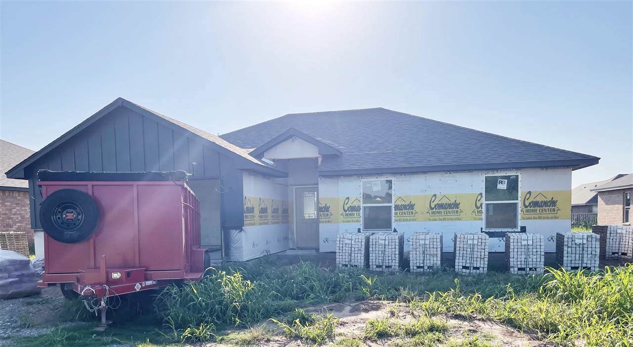 223 Sandstone Ave - Photo 1