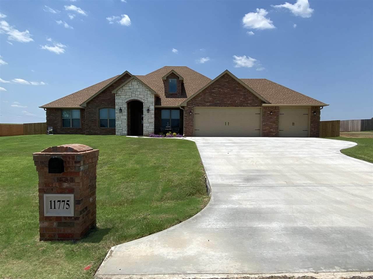 11775 Happy Hollow Rd - Photo 1
