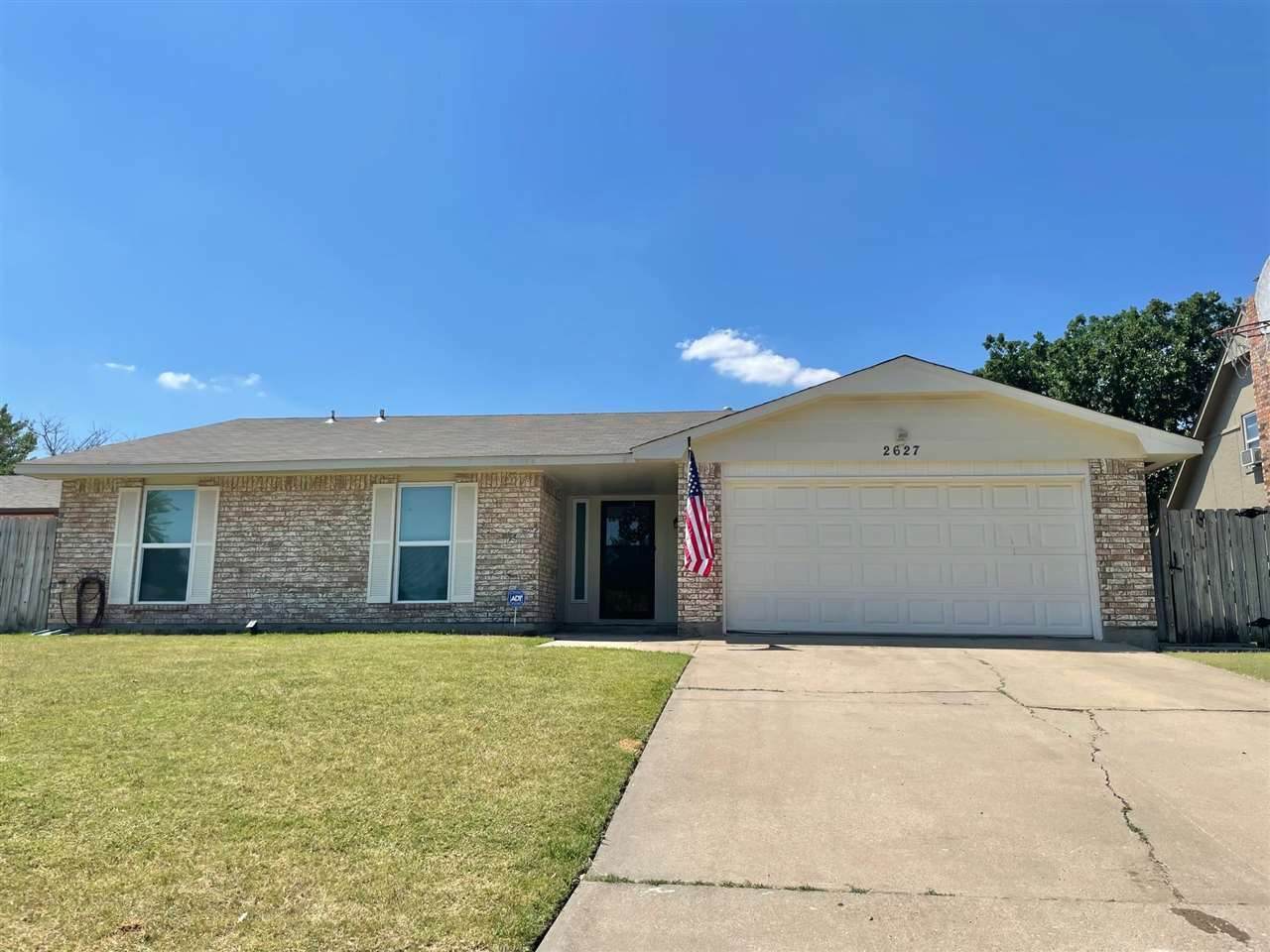 2627 Lake Ave - Photo 1