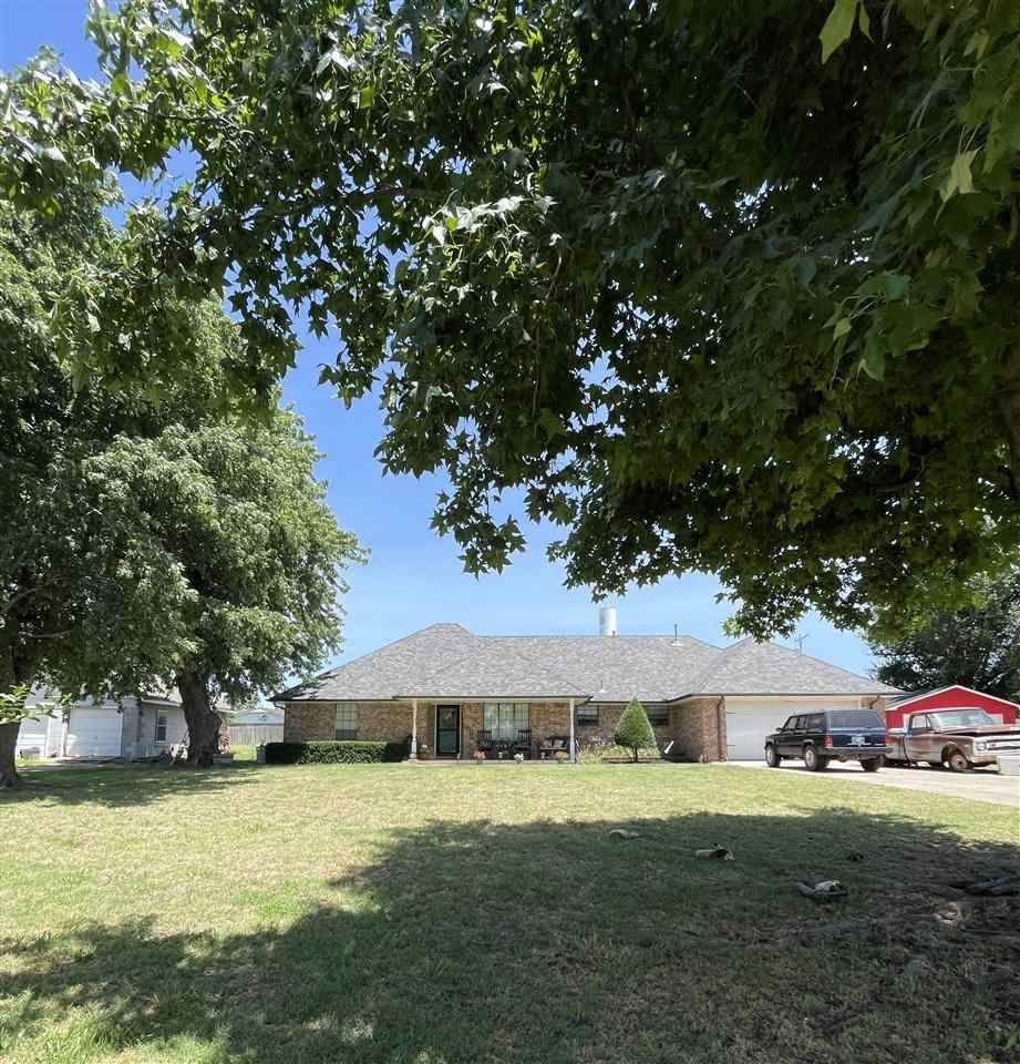 303 Cole Rd - Photo 1