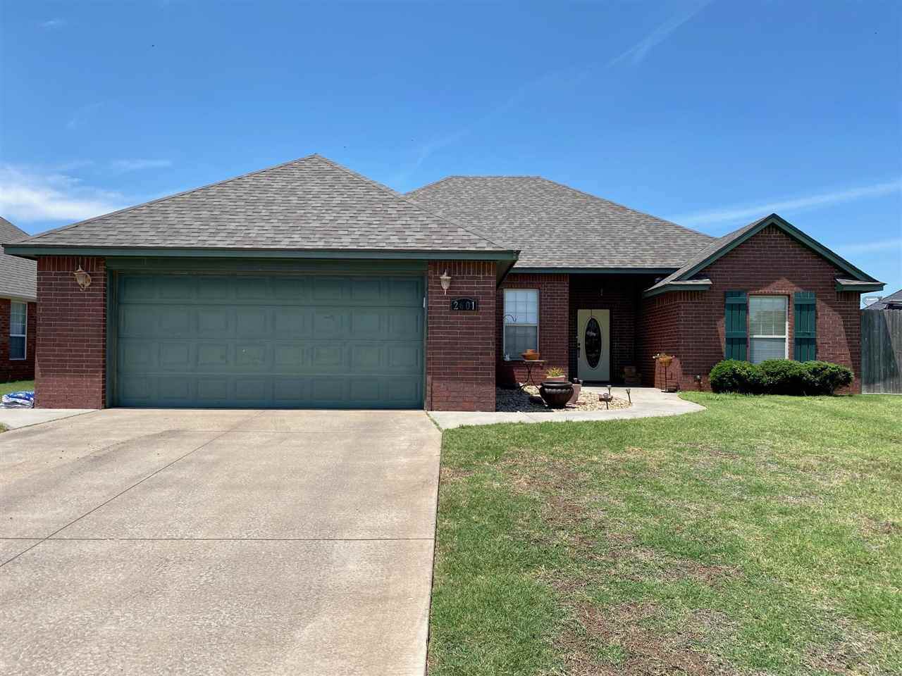 2601 Meadowview Dr - Photo 1