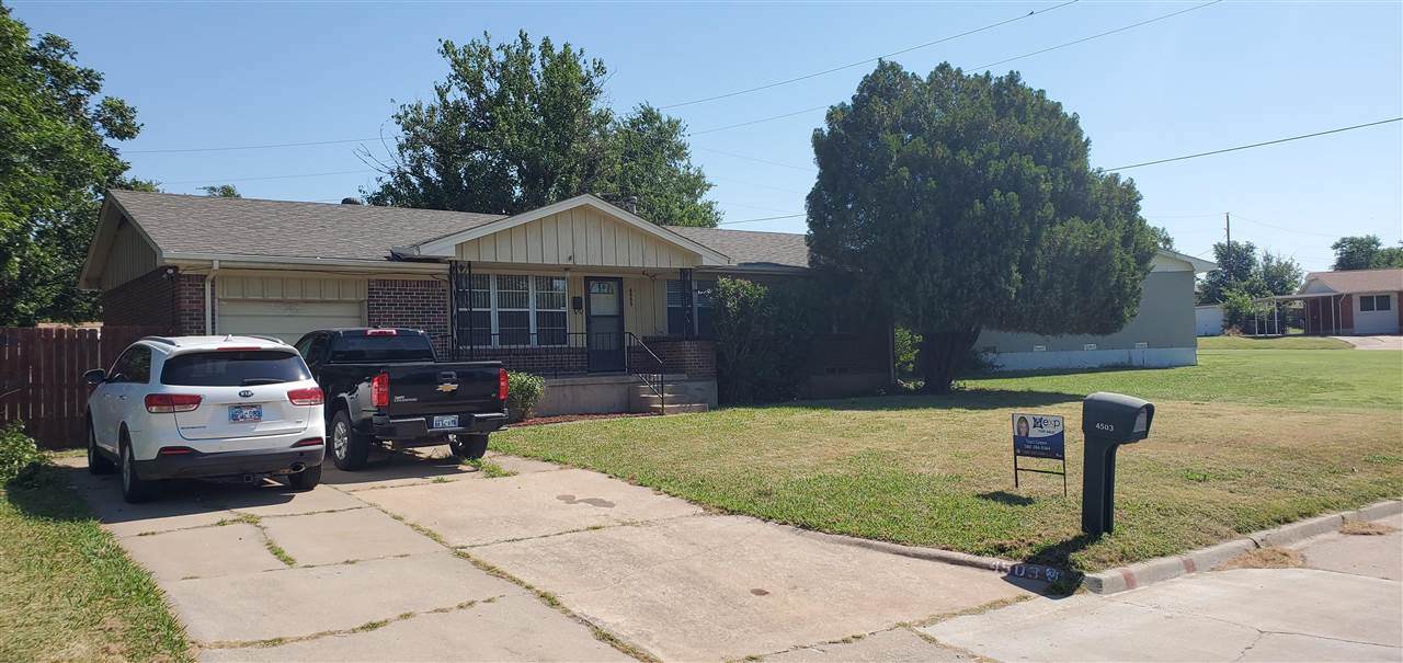 4503 Lincoln Ave - Photo 1