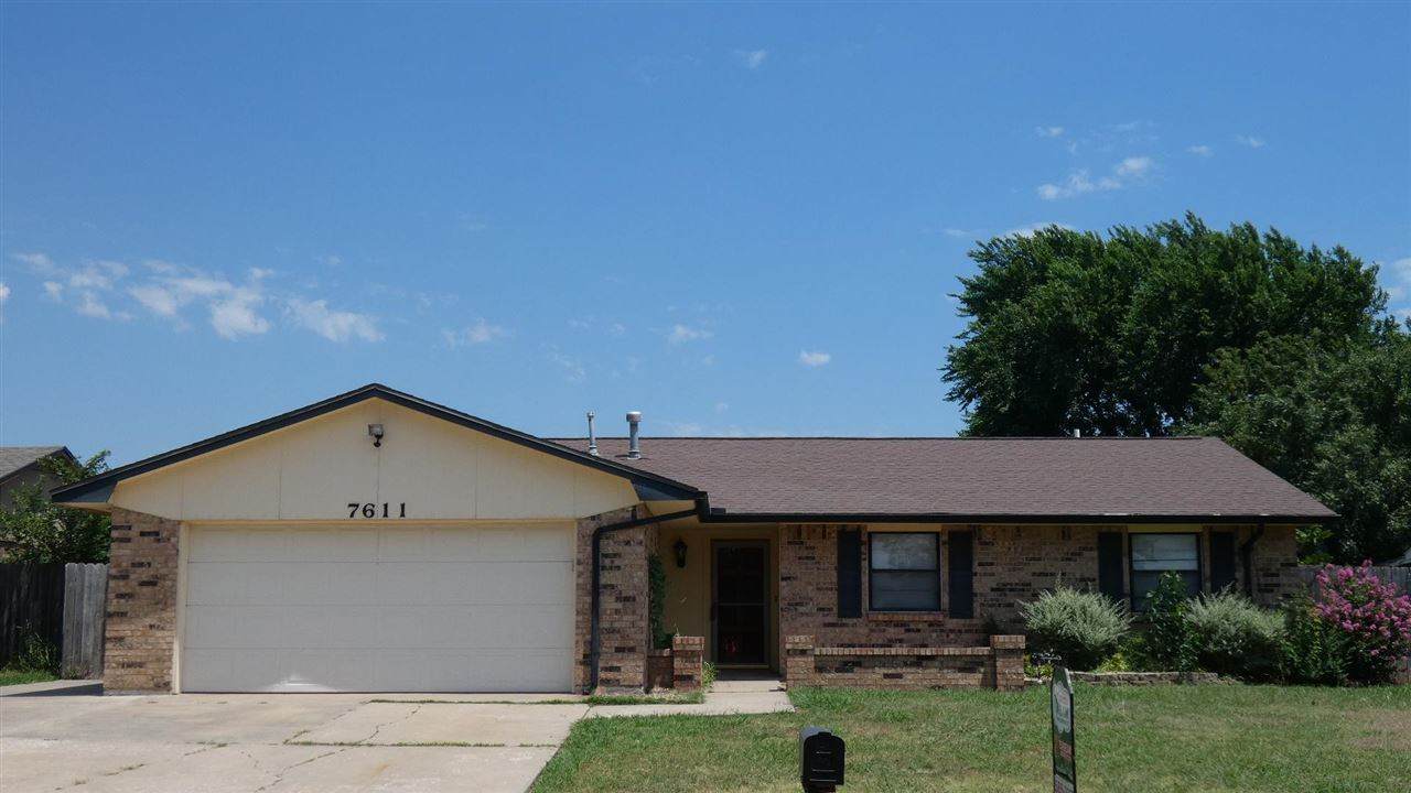 7611 Delta Ave - Photo 1