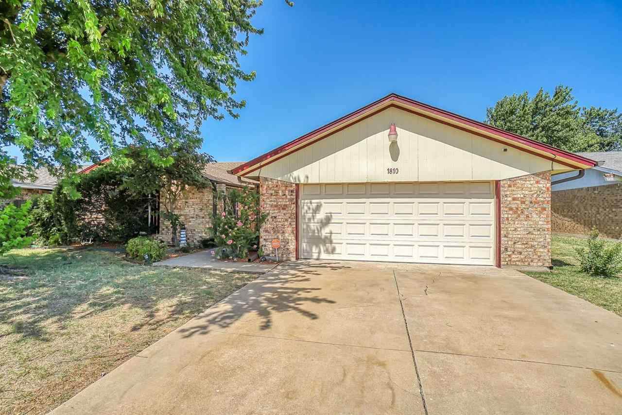 1810 80th St - Photo 1