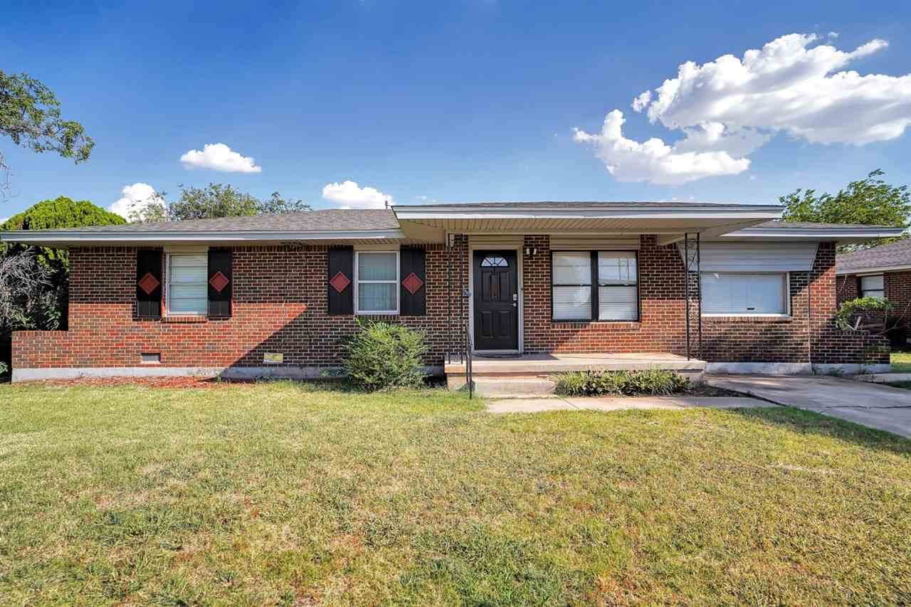 80 45th St - Photo 1
