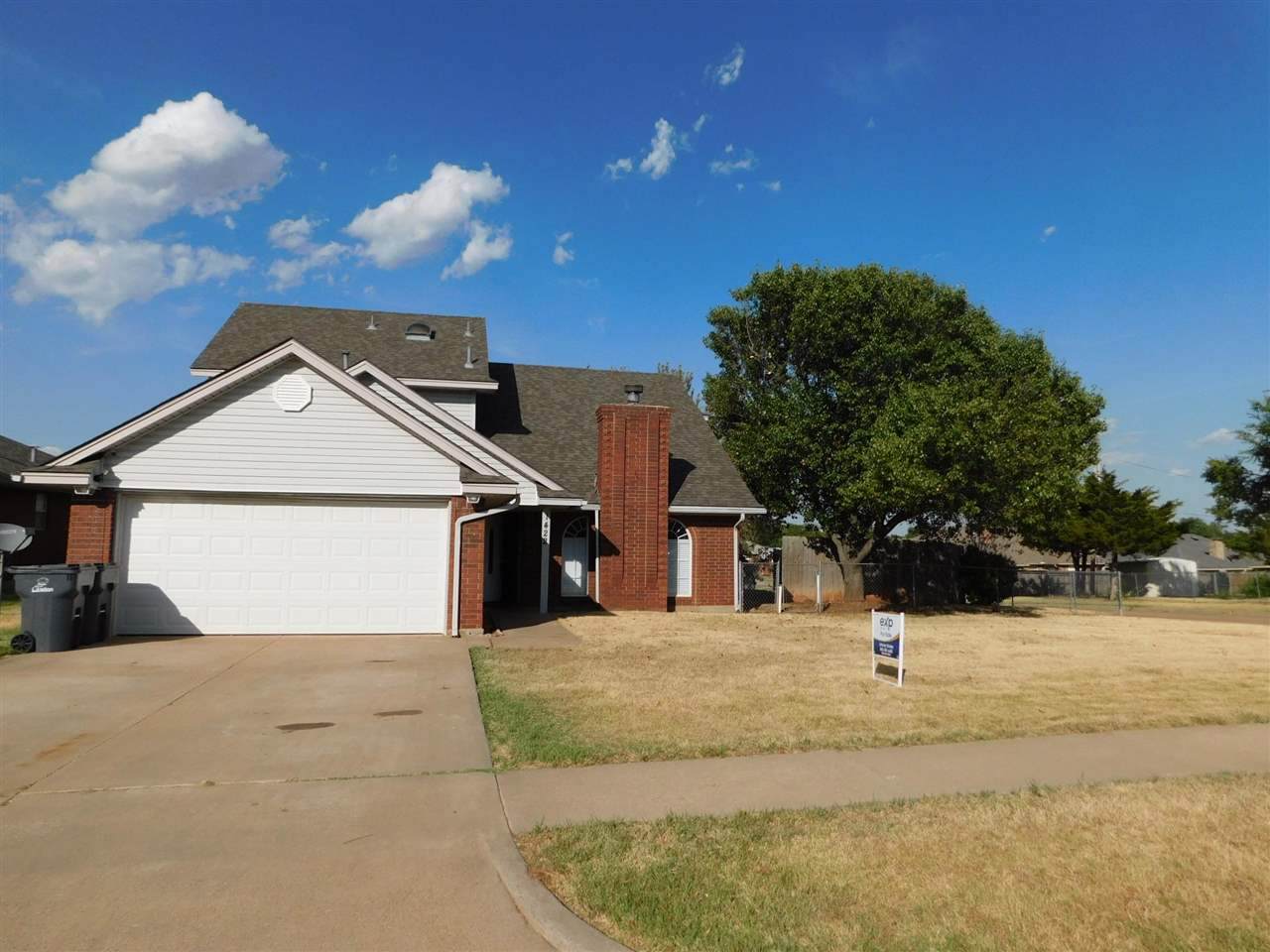 1422 Hillcrest Ave - Photo 1