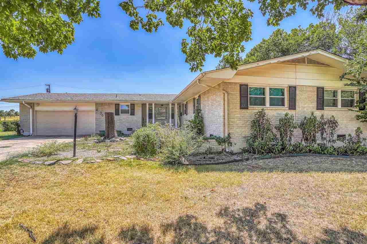 4636 Meadowbrook Dr - Photo 1