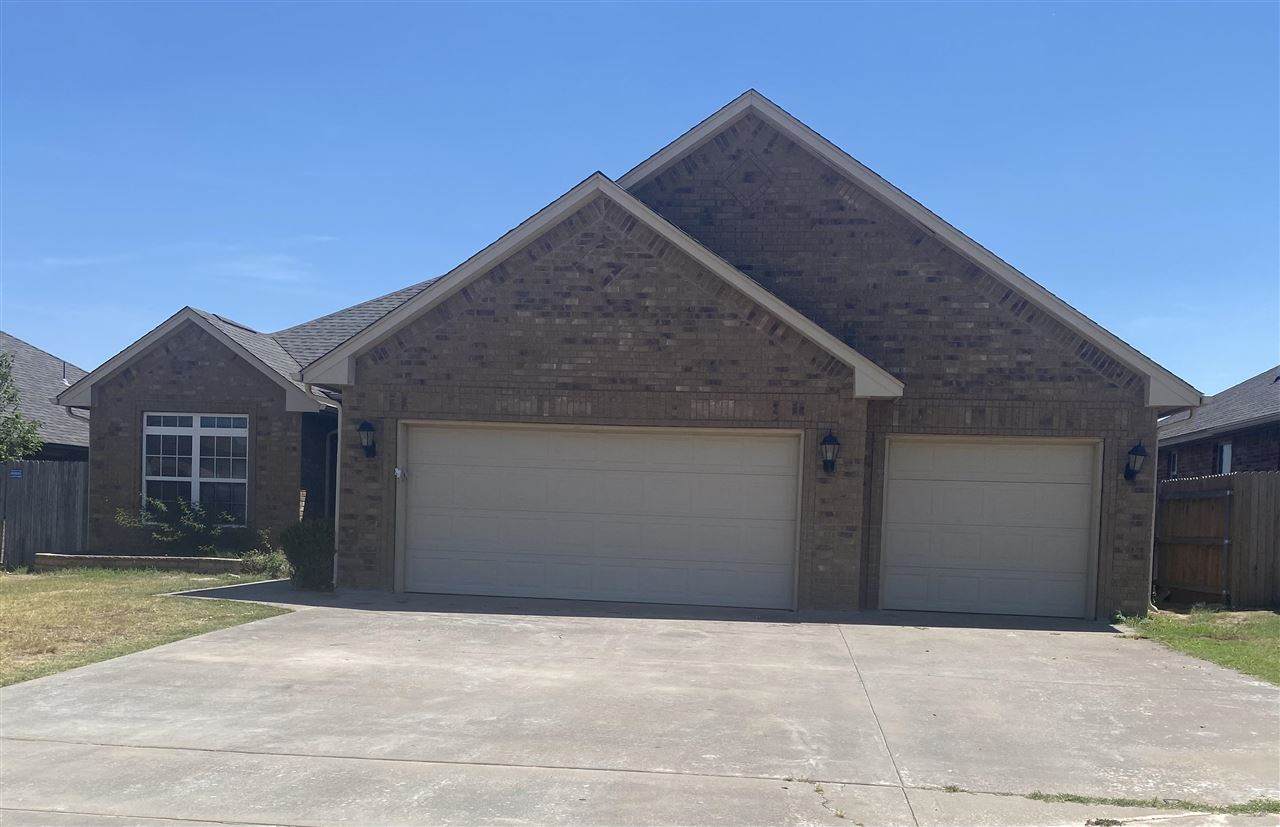 5408 King Richard Ave - Photo 1