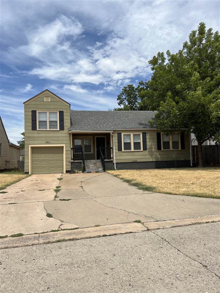 1911 Liberty Ave - Photo 1