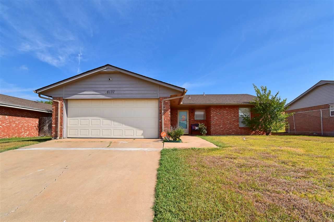 6137 Park Pl - Photo 1
