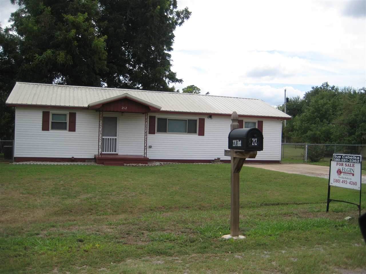 212 Talbott St - Photo 1