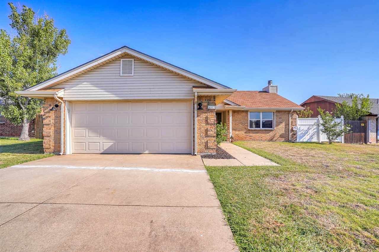 4113 Parkridge Blvd - Photo 1