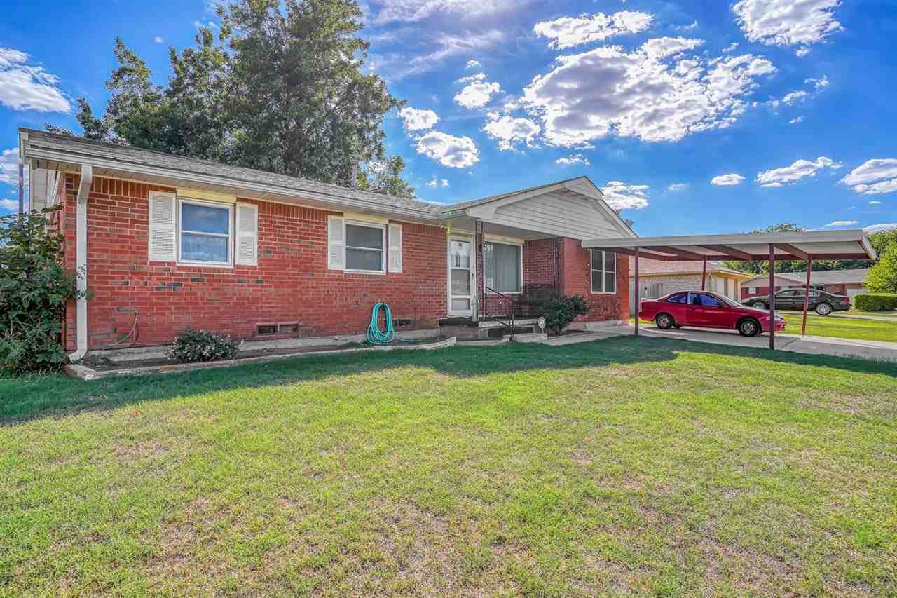 505 Cimarron Cir - Photo 1