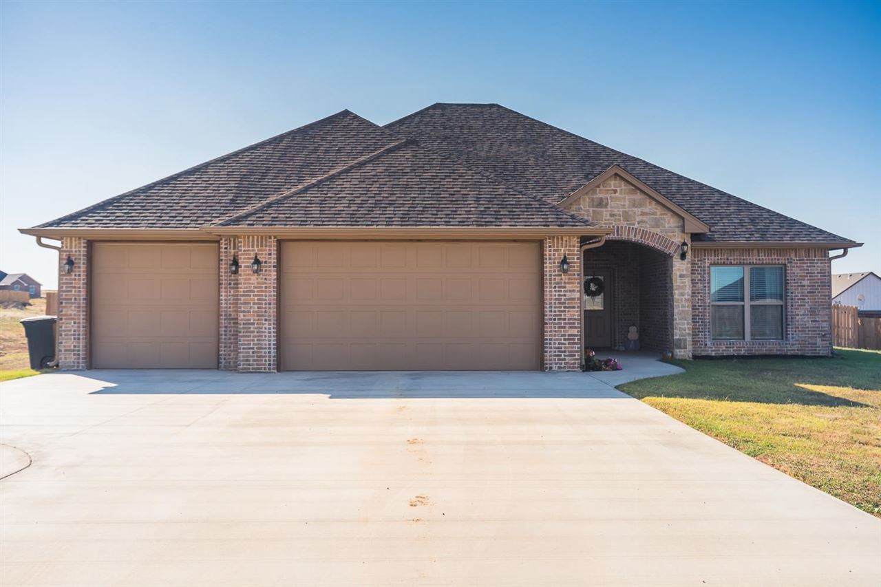12821 Sierra Ln - Photo 1