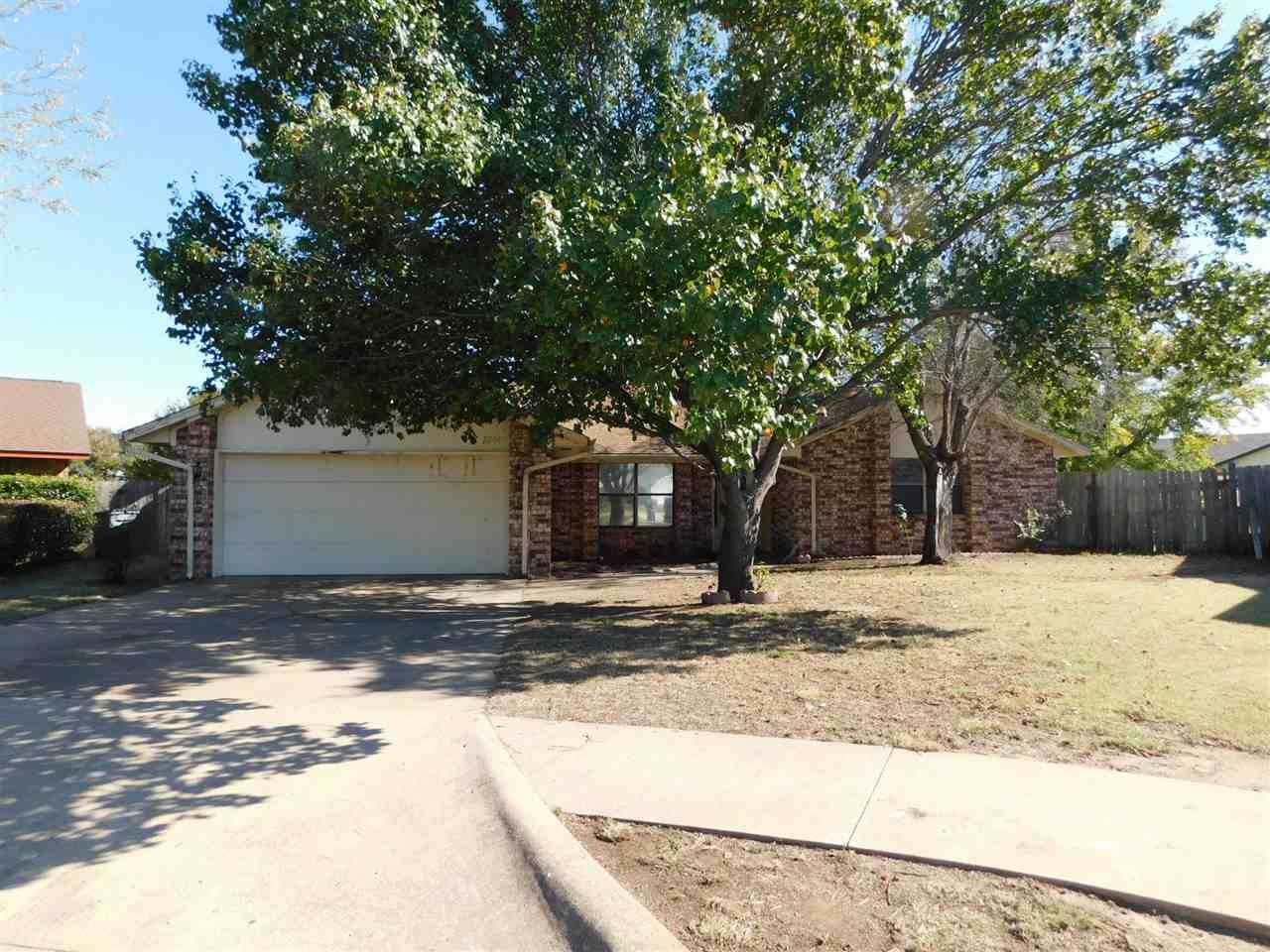 7204 Oxford Ave - Photo 1