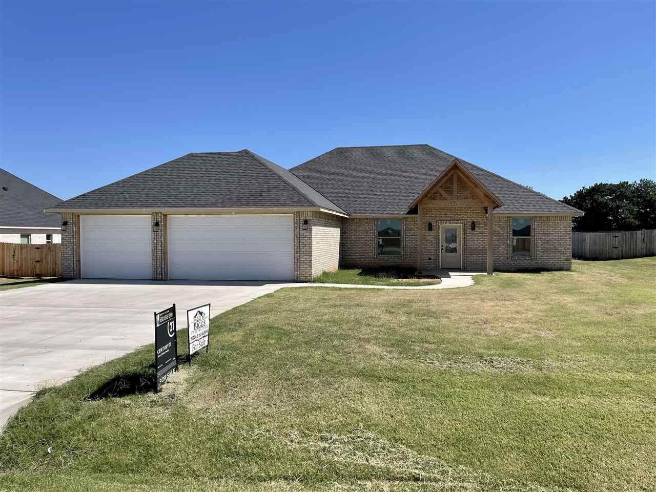 1040 Skyridge Dr - Photo 1