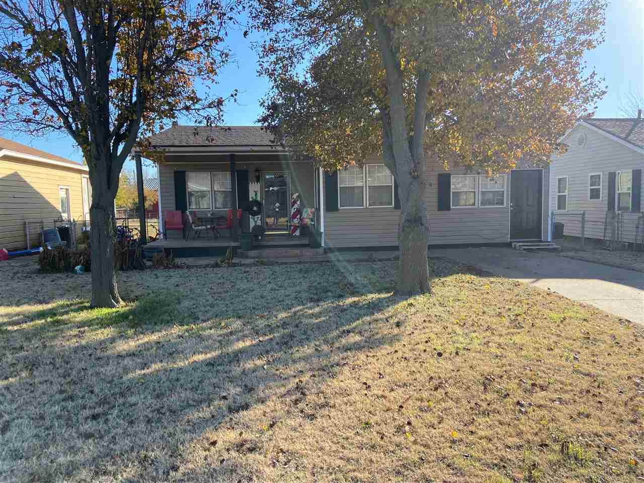 209 Prichard Dr - Photo 1