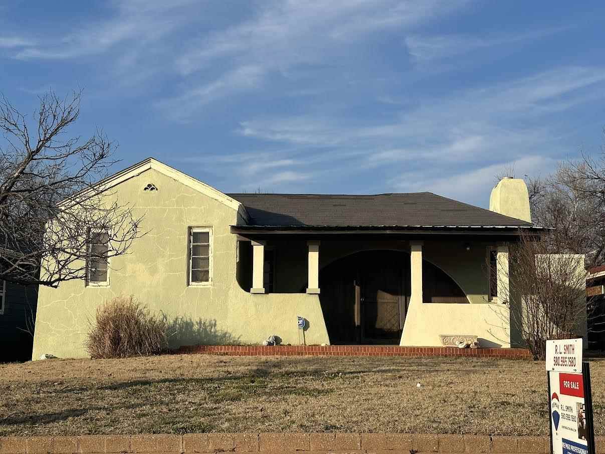 903 Columbia Ave - Photo 1