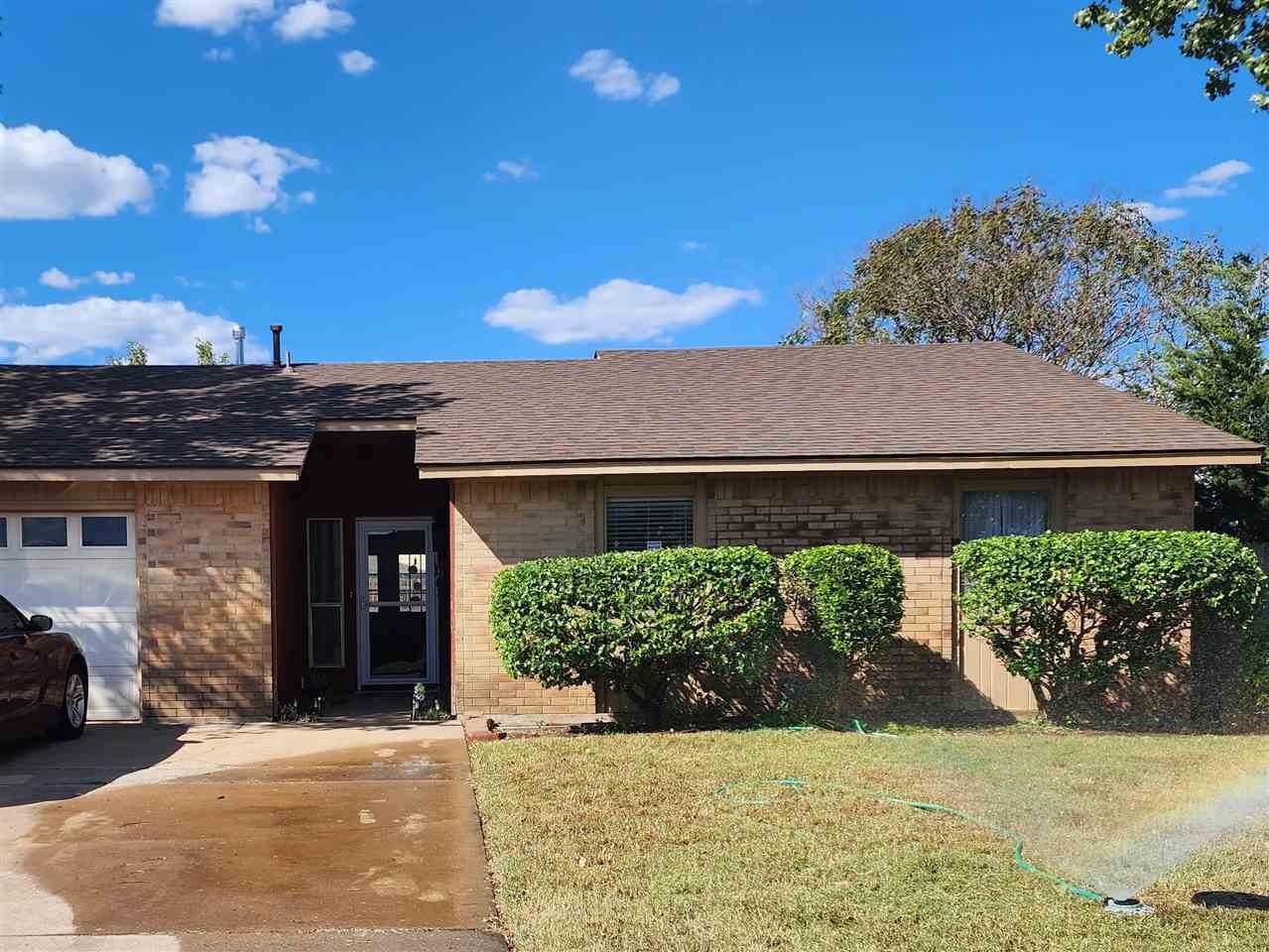 3801 Hickory Ln - Photo 1