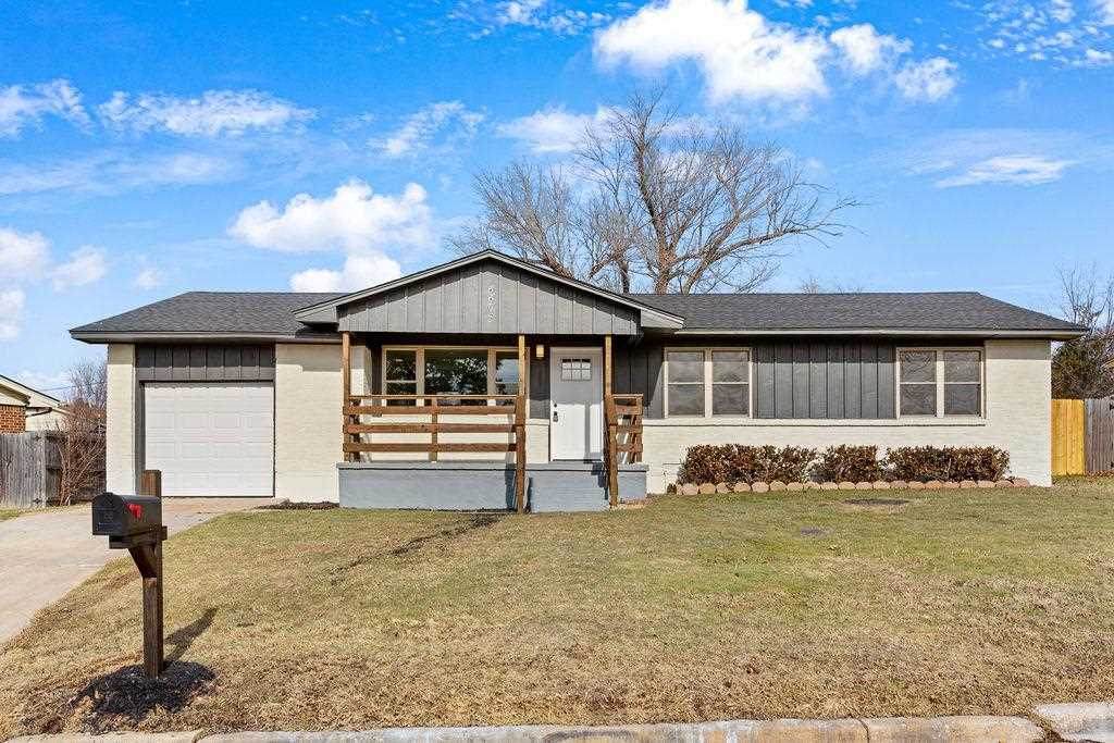 4403 Williams Ave - Photo 1