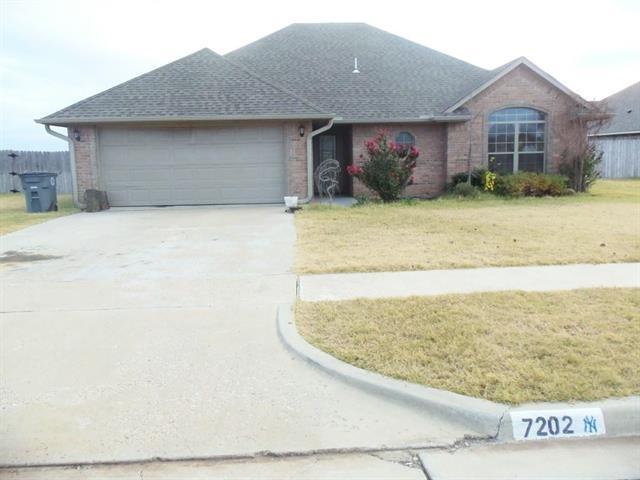 7202 Stradford Ave - Photo 1