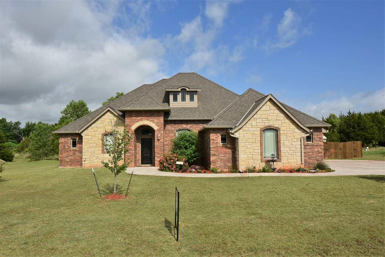 1009 Waverly Way - Photo 1