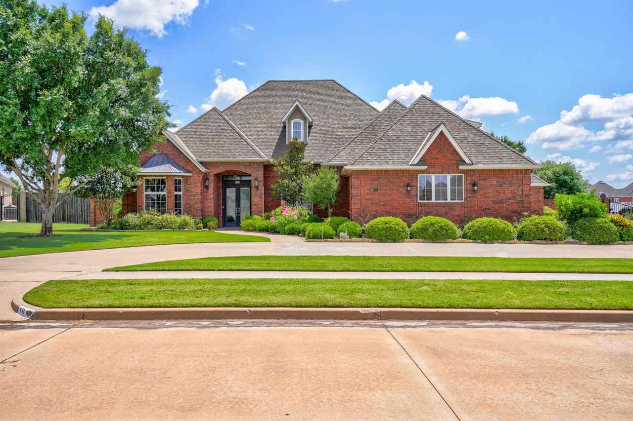 611 Micklegate Blvd - Photo 1