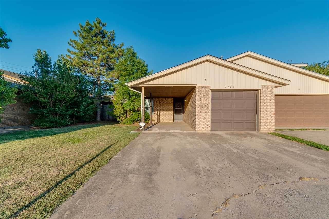 2711 B Friar Tuck Ln - Photo 1