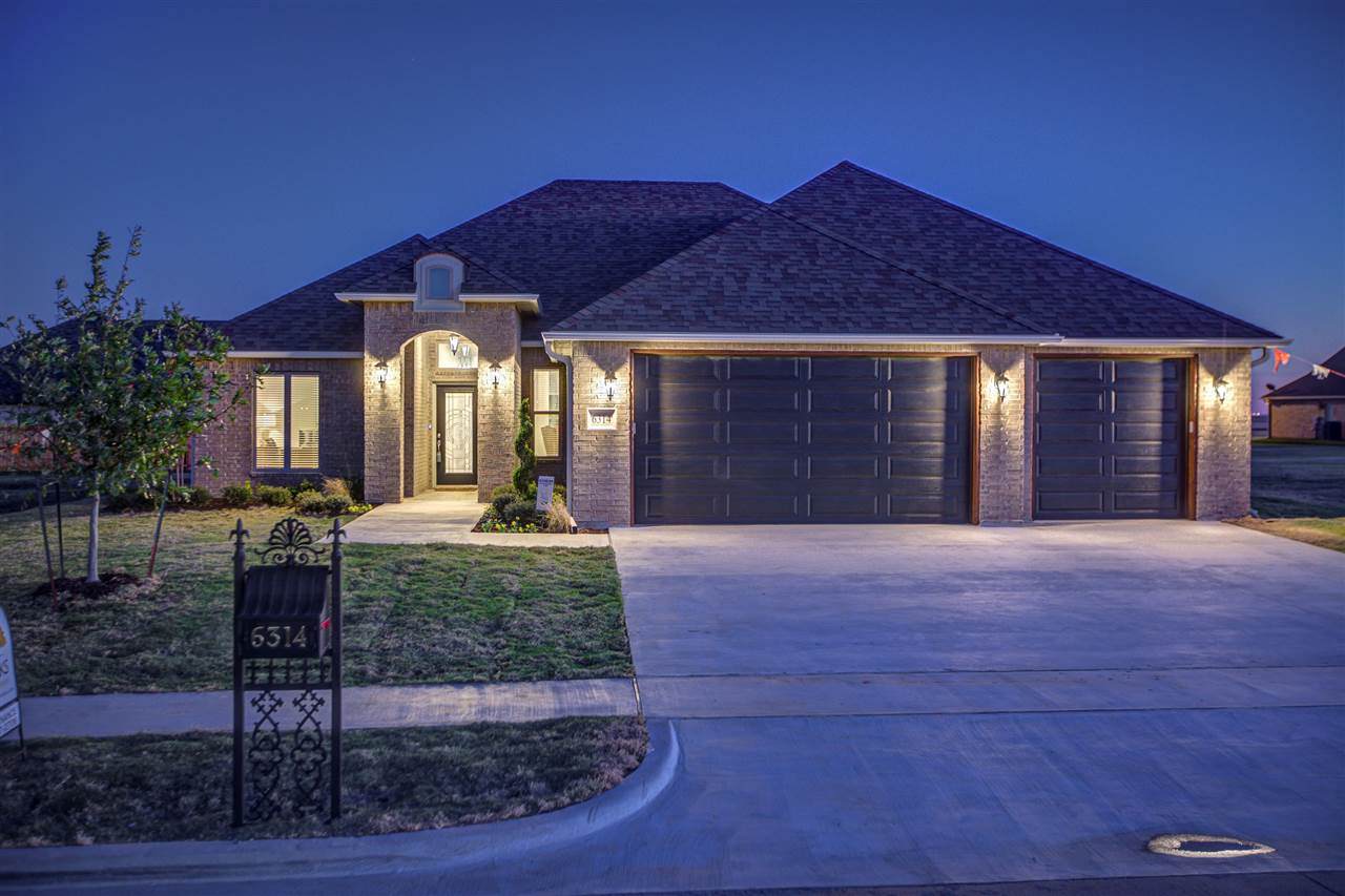 6314 Red Oak - Photo 1