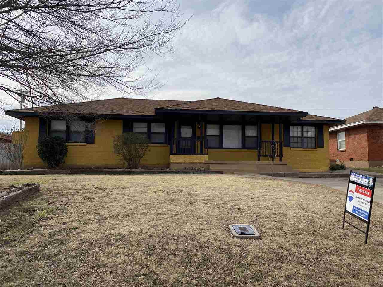 3604 Kinyon Ave - Photo 1