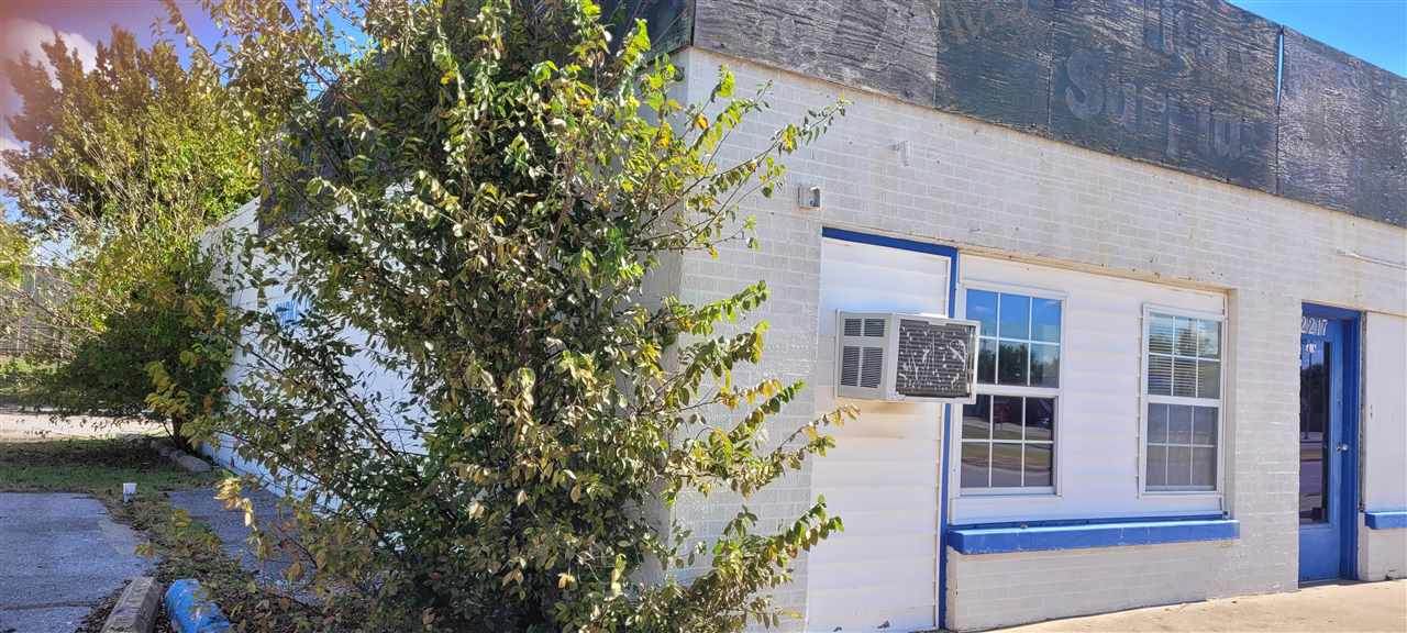 2303 & 2305 Sheridan Rd - Photo 1