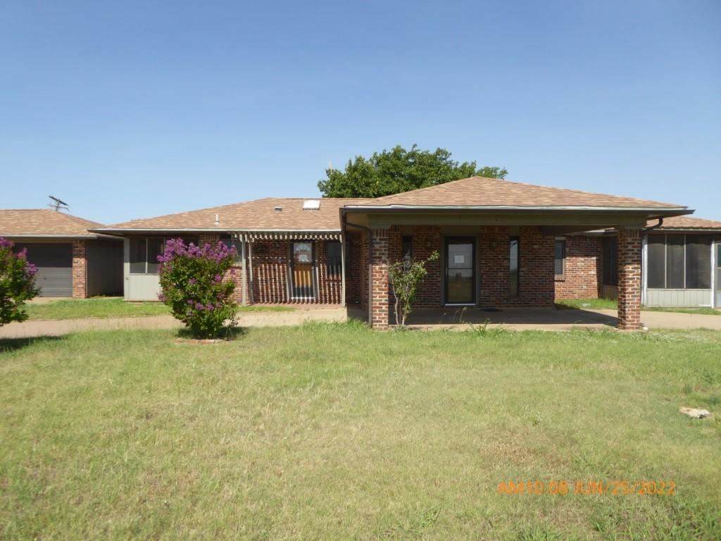 1215 Dahlia Ave - Photo 1