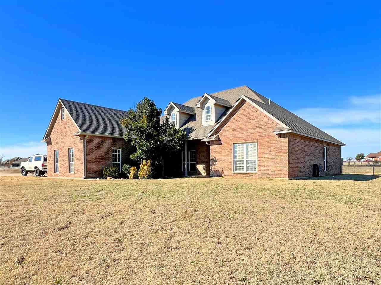 202 Cotton Tail Dr - Photo 1