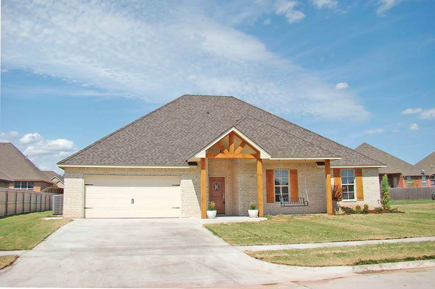 8005 Newgate Dr - Photo 1