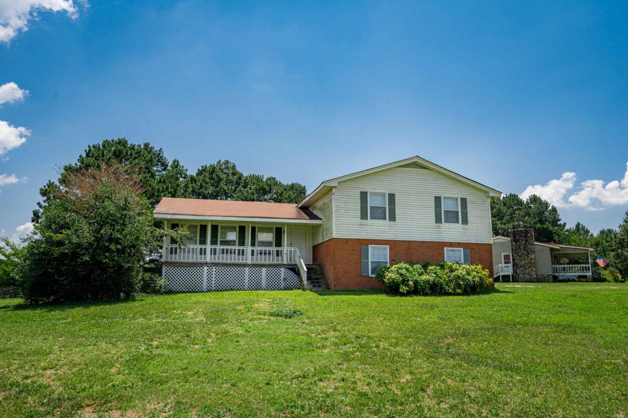 1010 Twin Rivers Road - Photo 1