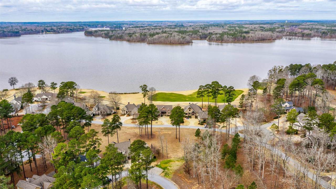 1061 Emerald View Drive - Photo 1