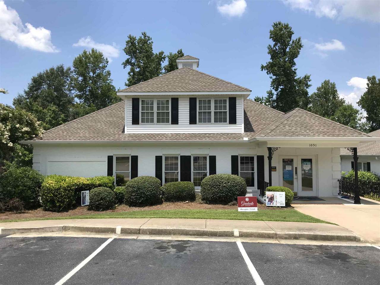 1051 Park Drive - Photo 1