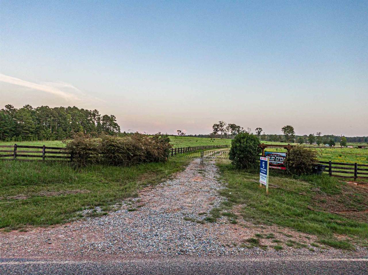 983 Nelson Road - Photo 1